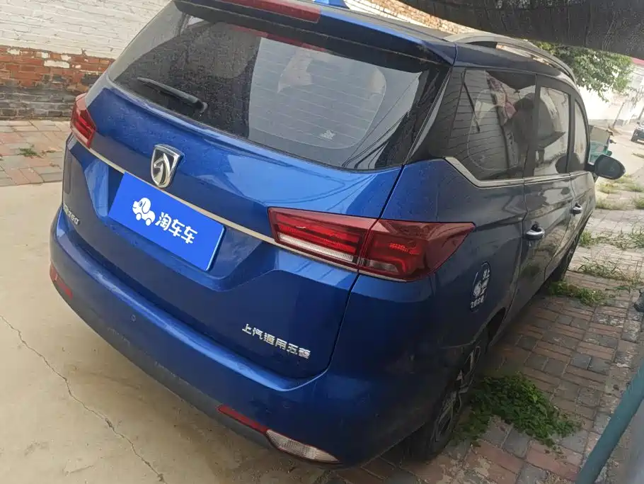 Фото 3 - Baojun 360