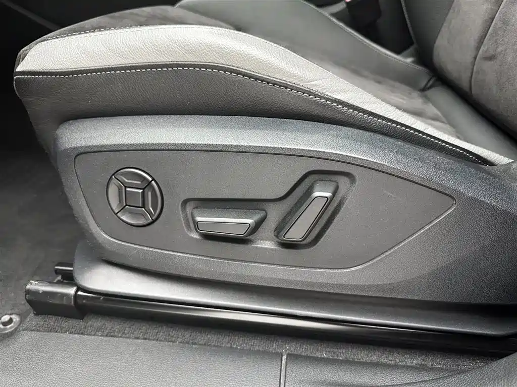 Audi Q3 2021 35 TFSI Fashion Sport фото 17