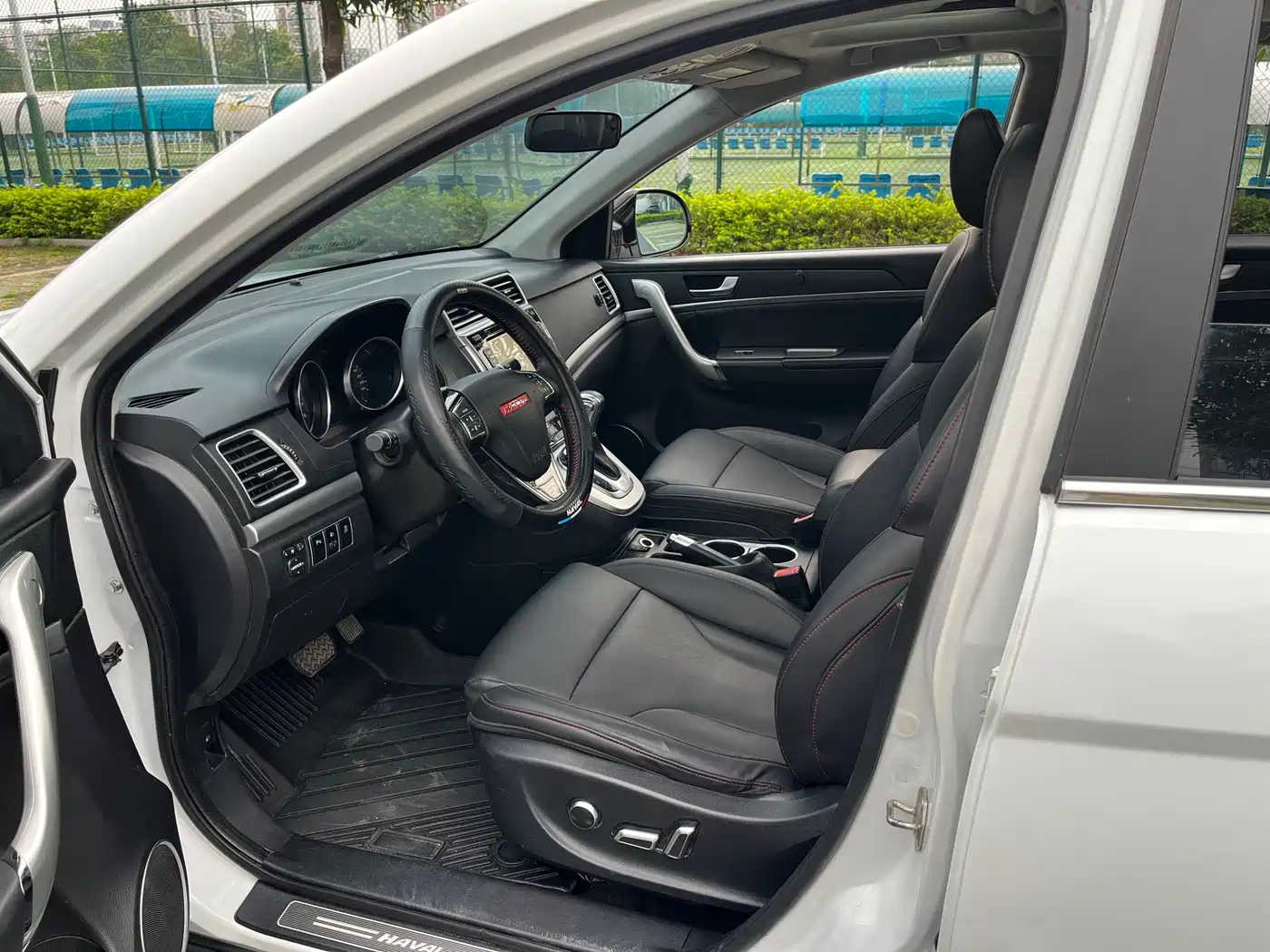 Haval H6 2015 Sport 1.5T Automatic 2WD Luxury фото 8