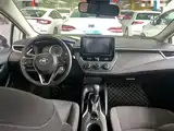 Photo 6 - Toyota Corolla