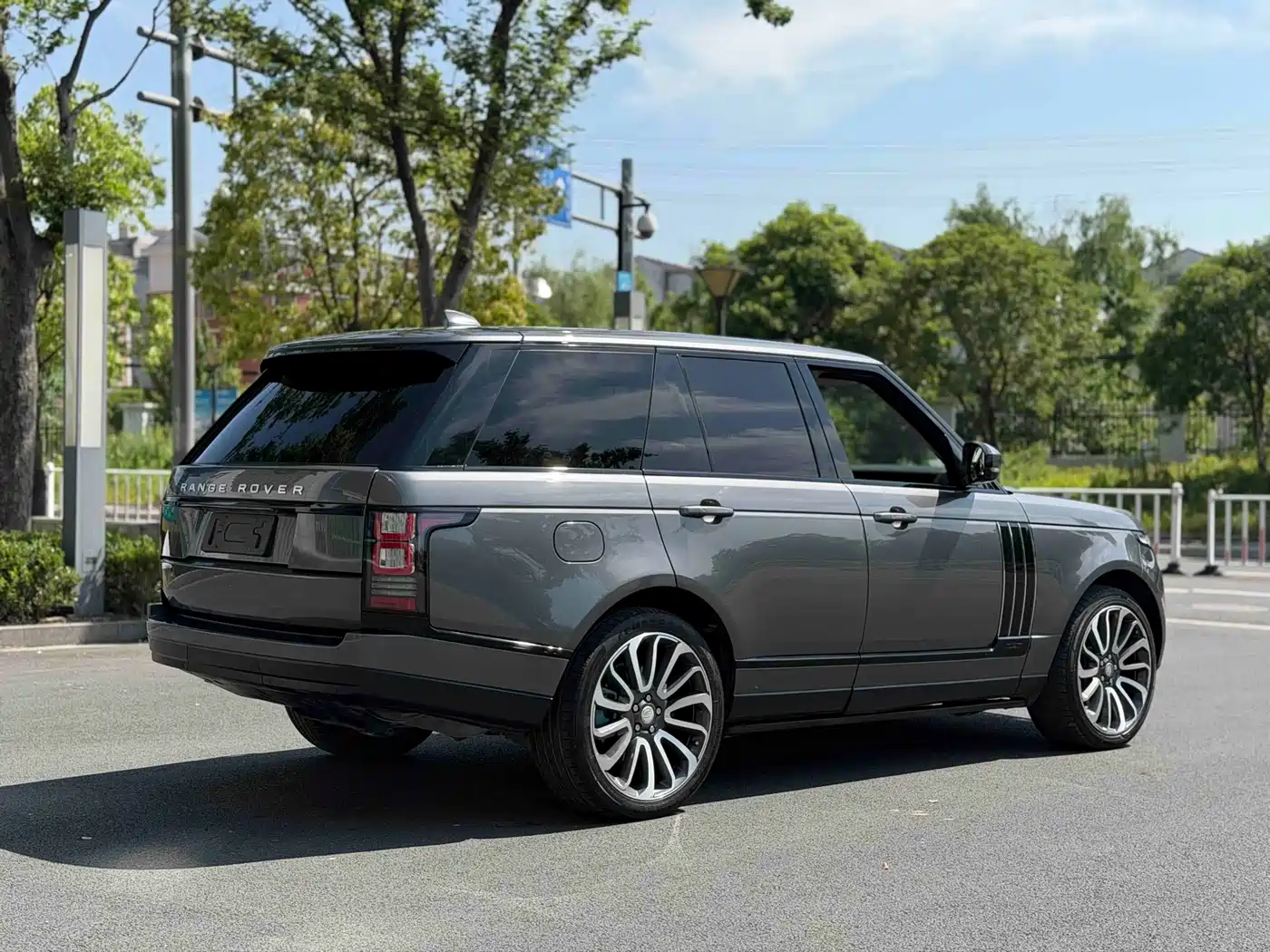 Land Rover Range Rover 2017 3.0 SC V6 Vogue фото 15