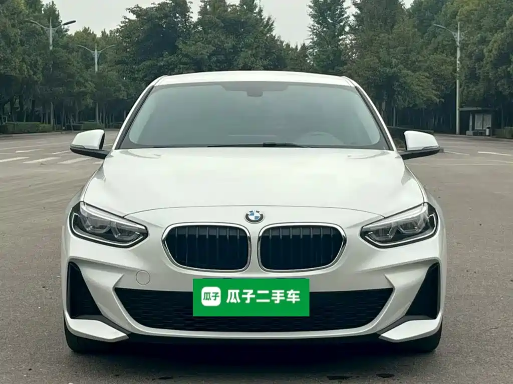 Photo 3 - BMW 1 Series
