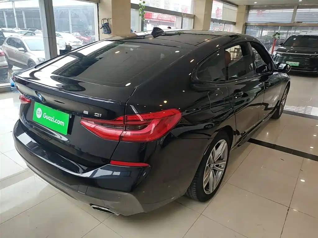 BMW 6 Series GT 2019 630i M Sport Package фото 5