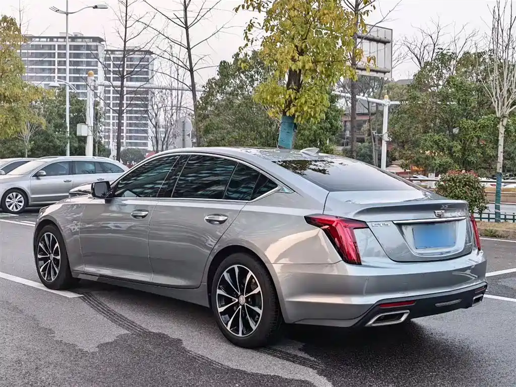 CADILLAC CT5