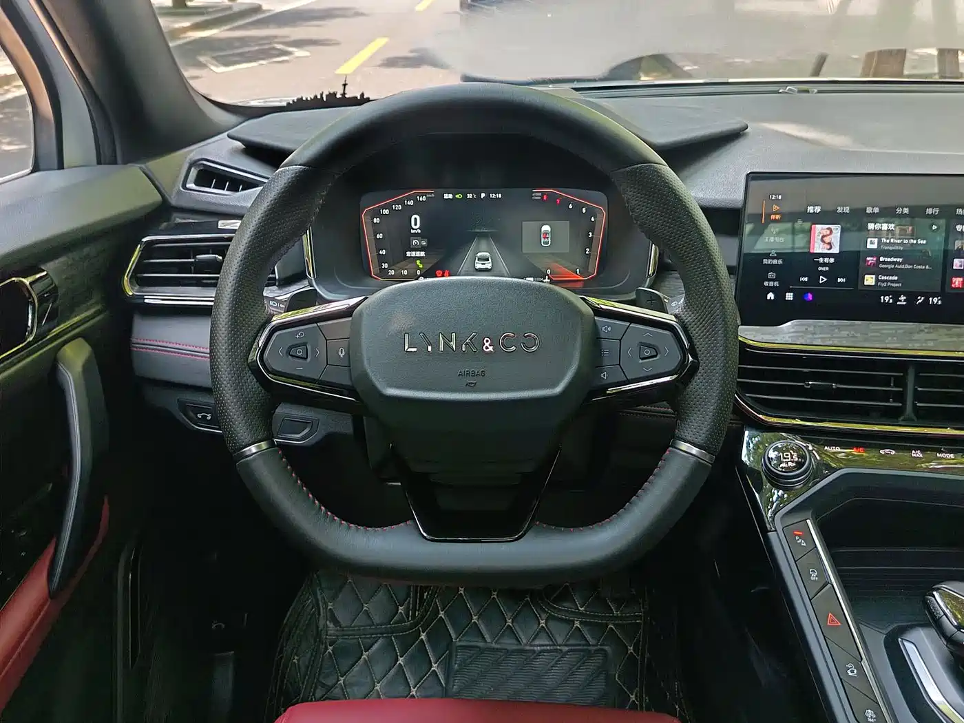 Lynk & Co 06 2020 1.5T Power Pro фото 10