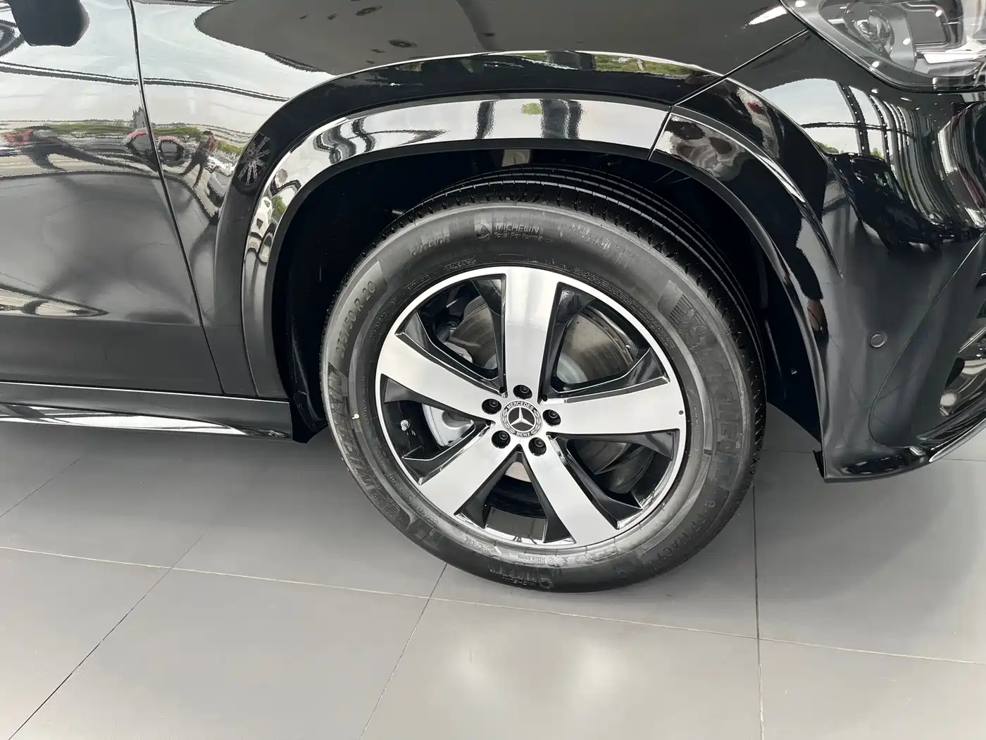 Mercedes-Benz GLS 2026 GLS 450 4MATIC Luxury фото 3