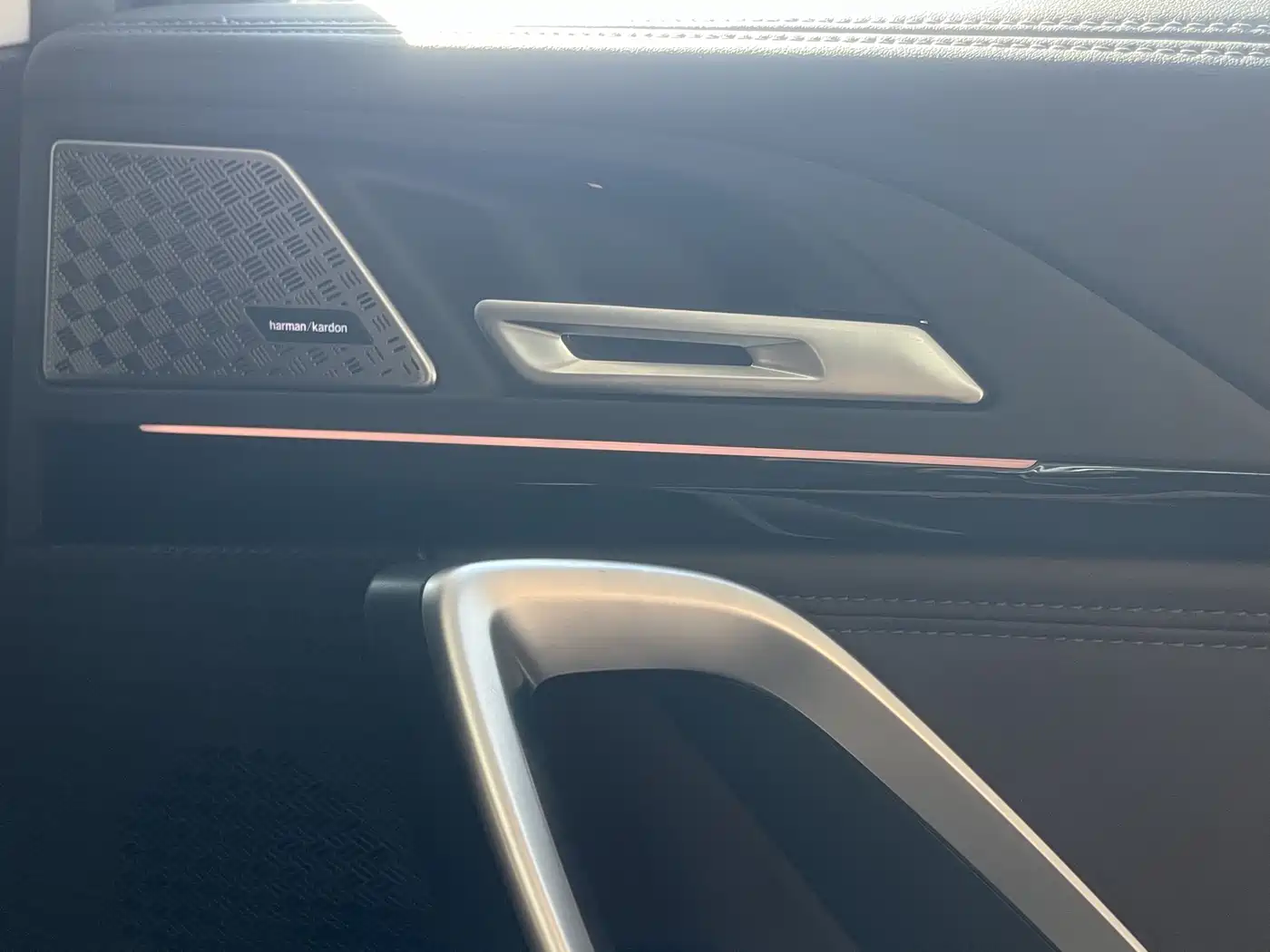 BMW X1 2024 sDrive25Li X Design Package фото 14