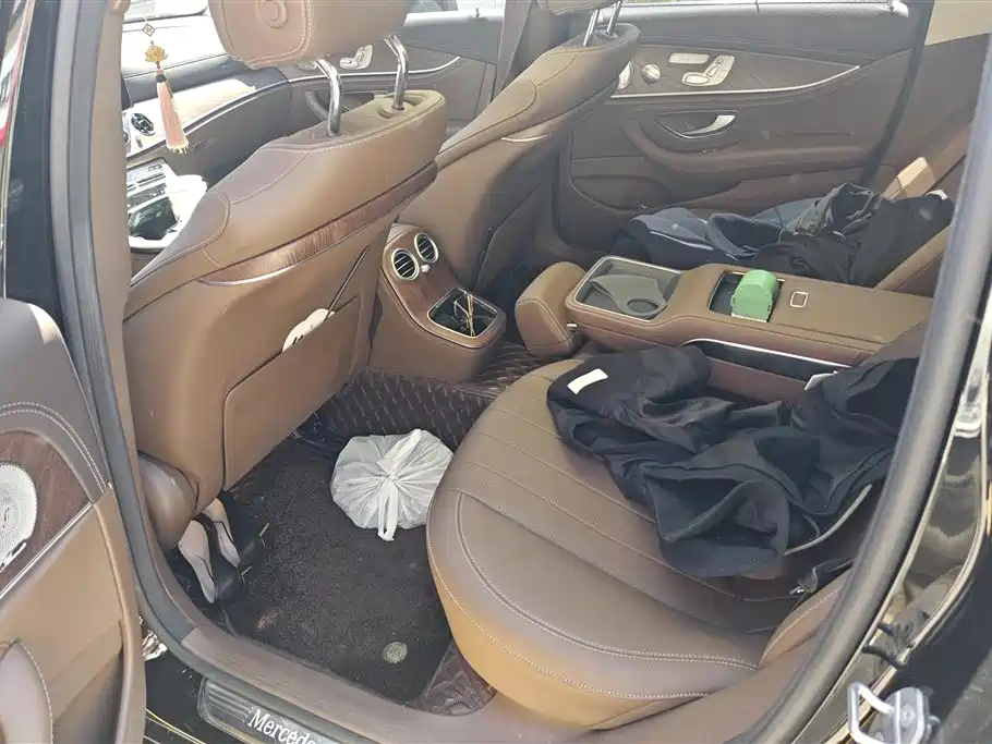 Mercedes-Benz E-Class 2023 E 300 L Luxury фото 11
