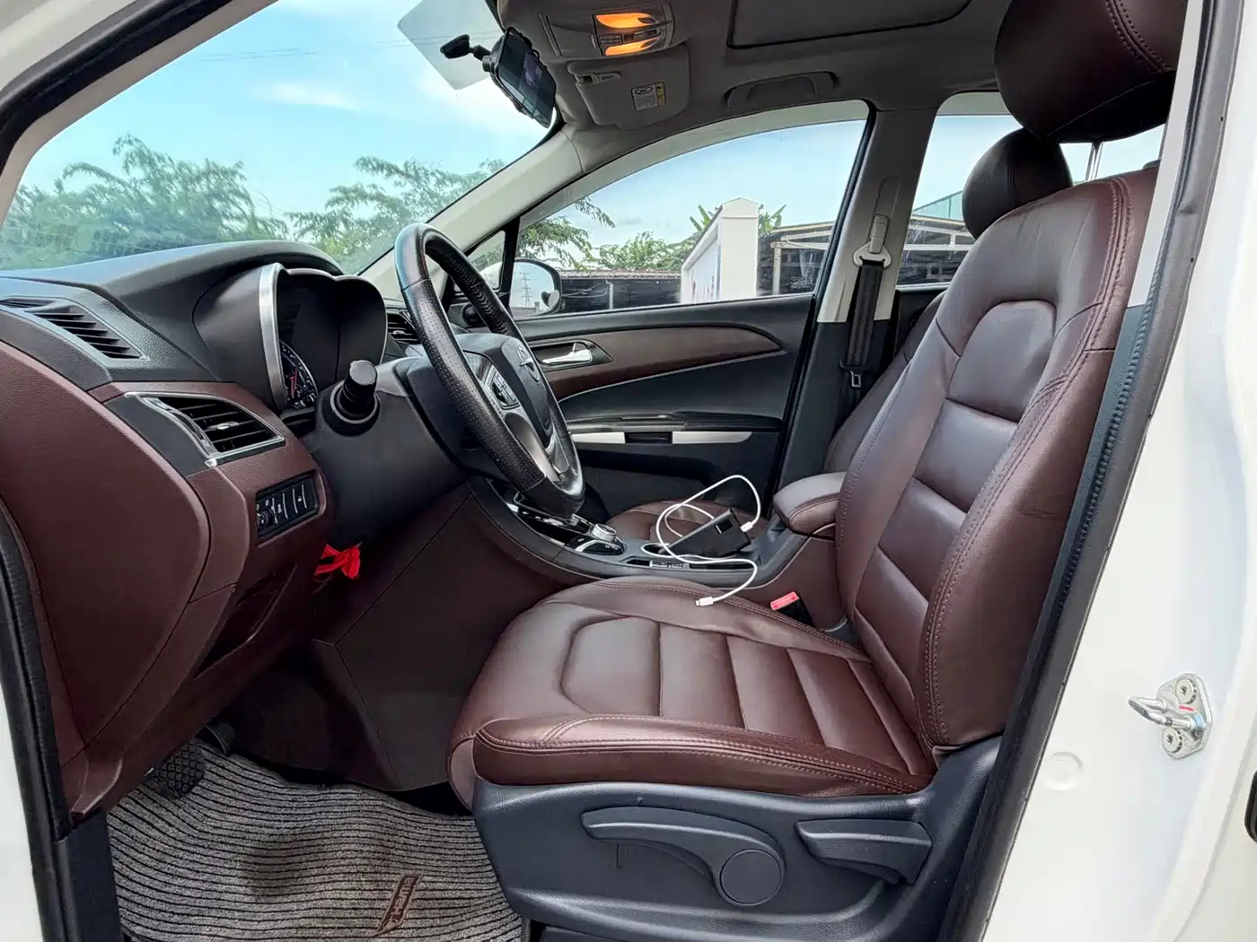 Haima Famila MPV 2019 2017 6-Seater 1.5T Automatic Comfort