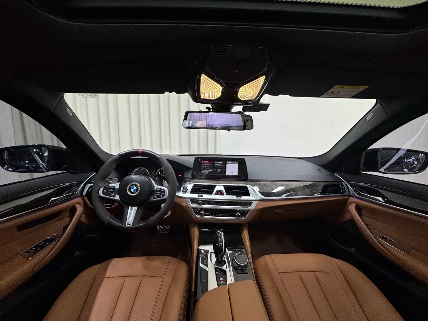BMW 5 Series 2018 530Li Leading M Sport Package фото 27