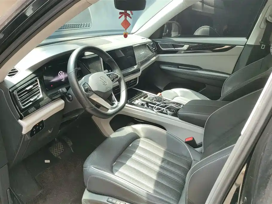Volkswagen Teramont 2022 380TSI 4MOTION Premium Luxury фото 9