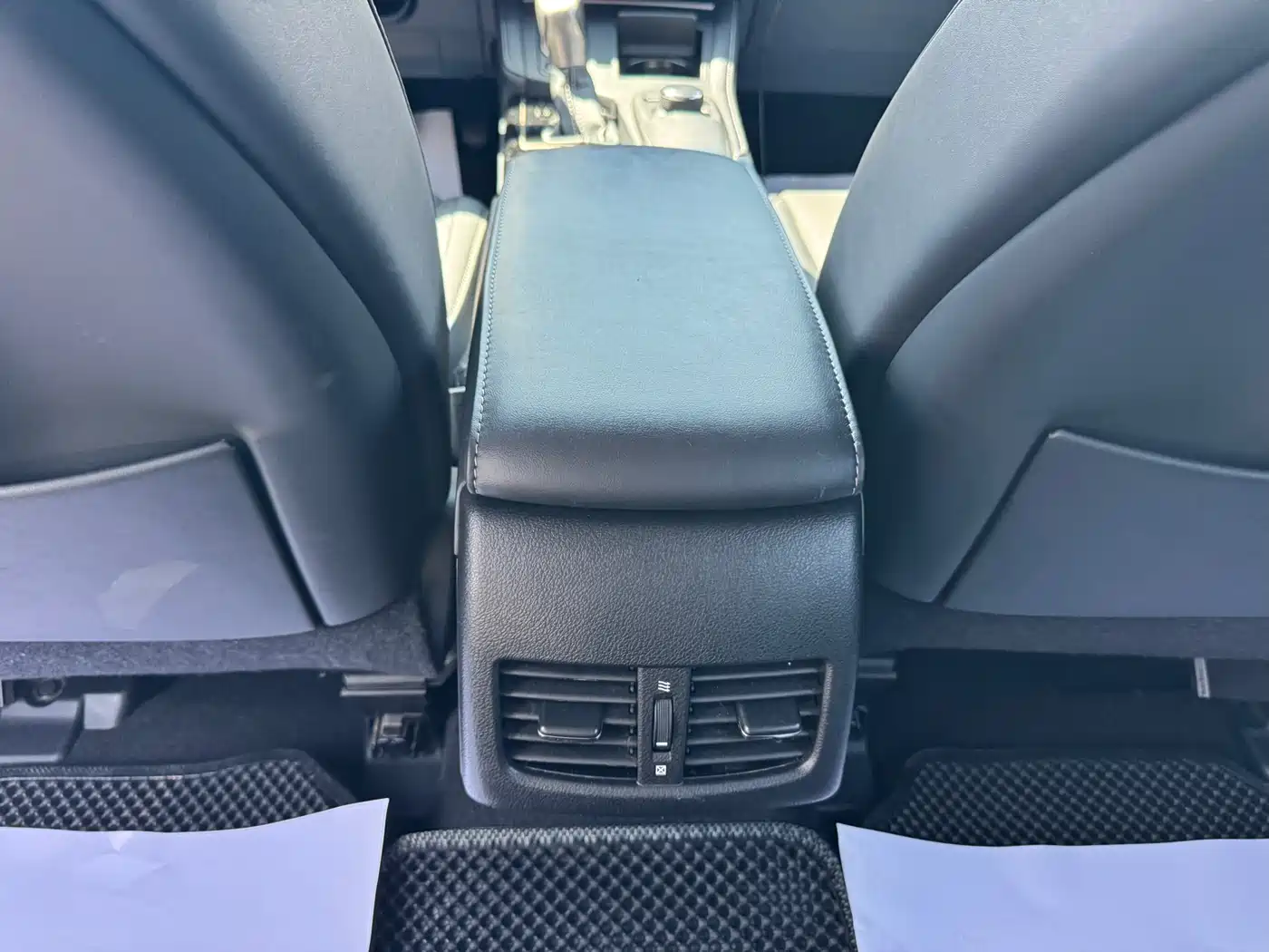 Lexus ES 2015 200 Elite Edition фото 9