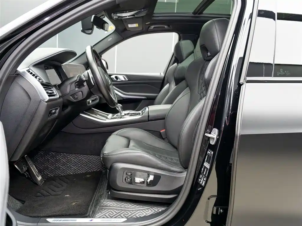 BMW X5 M 2022 X5 M фото 10
