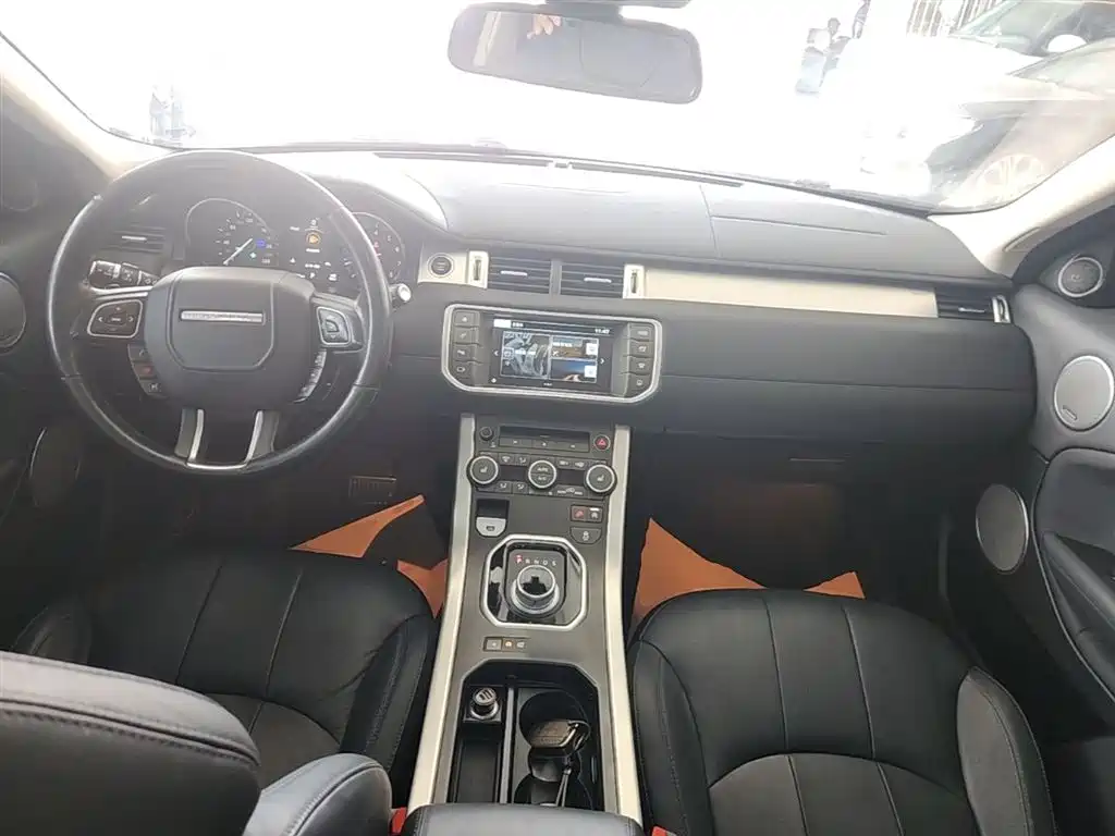 Land Rover Range Rover Evoque 2016 2.0T SE ZhiYao фото 10