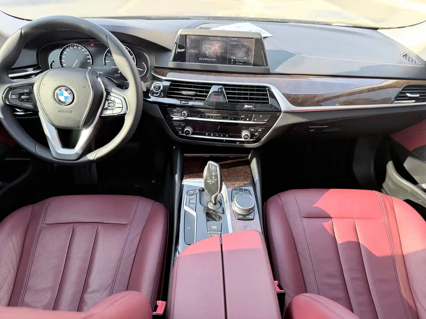 BMW 5 Series 2018 528Li Launch Special Edition фото 7