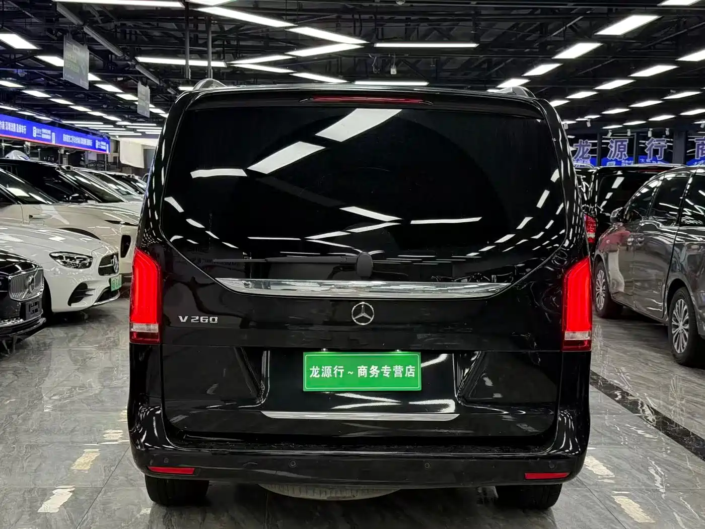 Mercedes-Benz V-Class 2021 V 260 Premium Edition фото 11