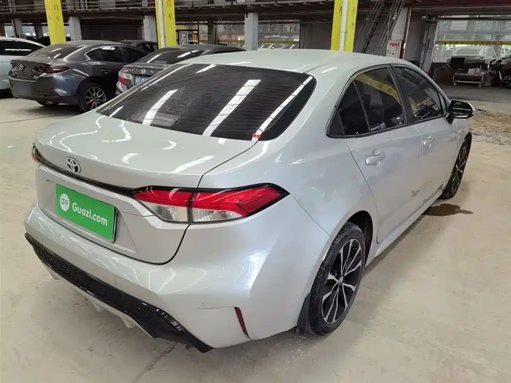 Toyota Levin 2021 Dual Engine 1.8H E-CVT Sport фото 7