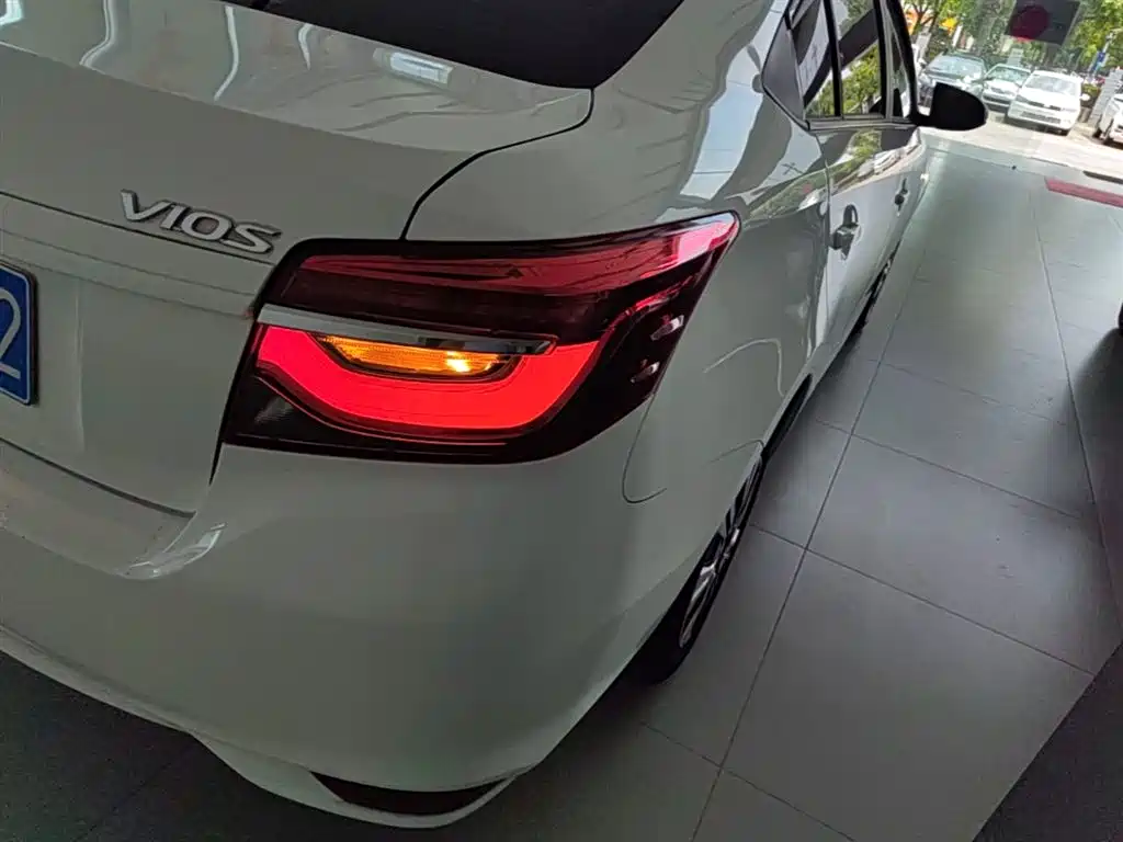 Toyota Vios 2021 1.5L Manual Chuangxing Edition фото 8