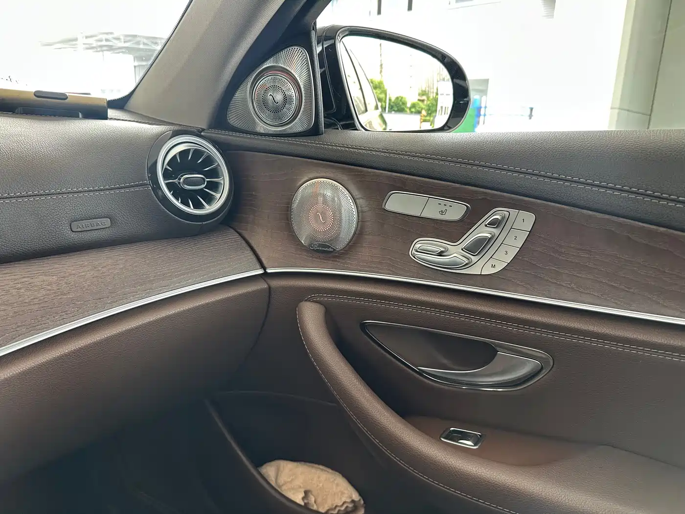 Mercedes-Benz E-Class 2019 Facelift E 300 L Luxury фото 15