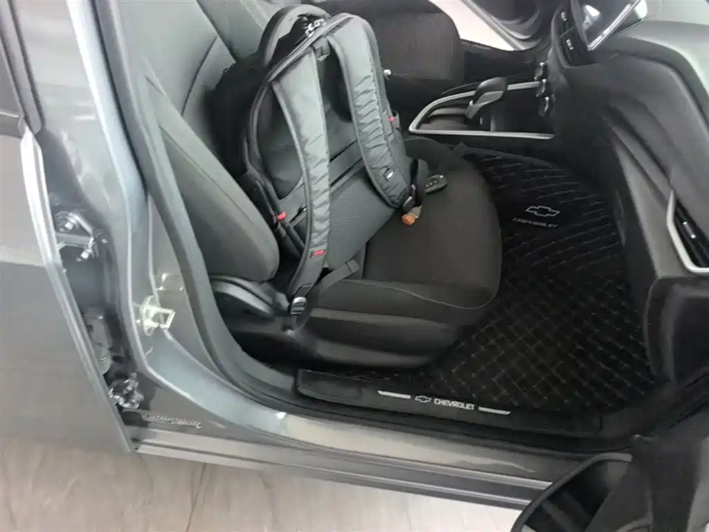 Chevrolet Cavalier 2020 325T Automatic Joy Edition фото 25