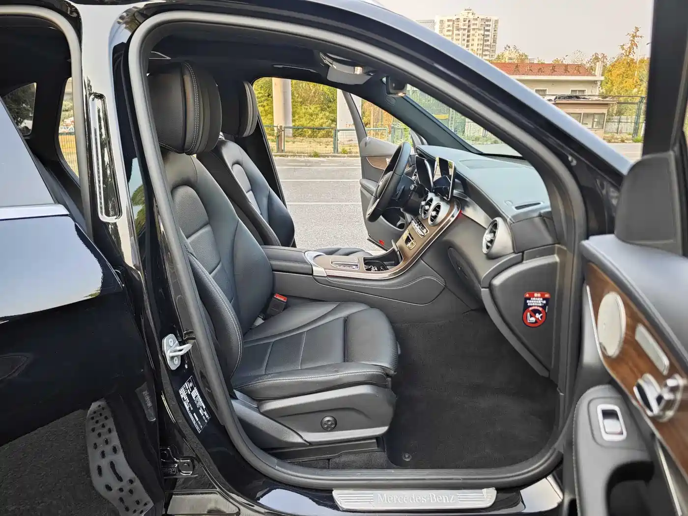 Mercedes-Benz GLC 2022 Model GLC 300 L 4MATIC Dynamic Edition фото 5