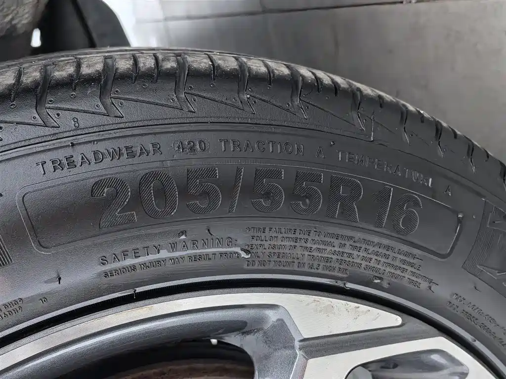 Kia K3 2023 Model 1.5L CVT Luxury Edition фото 24