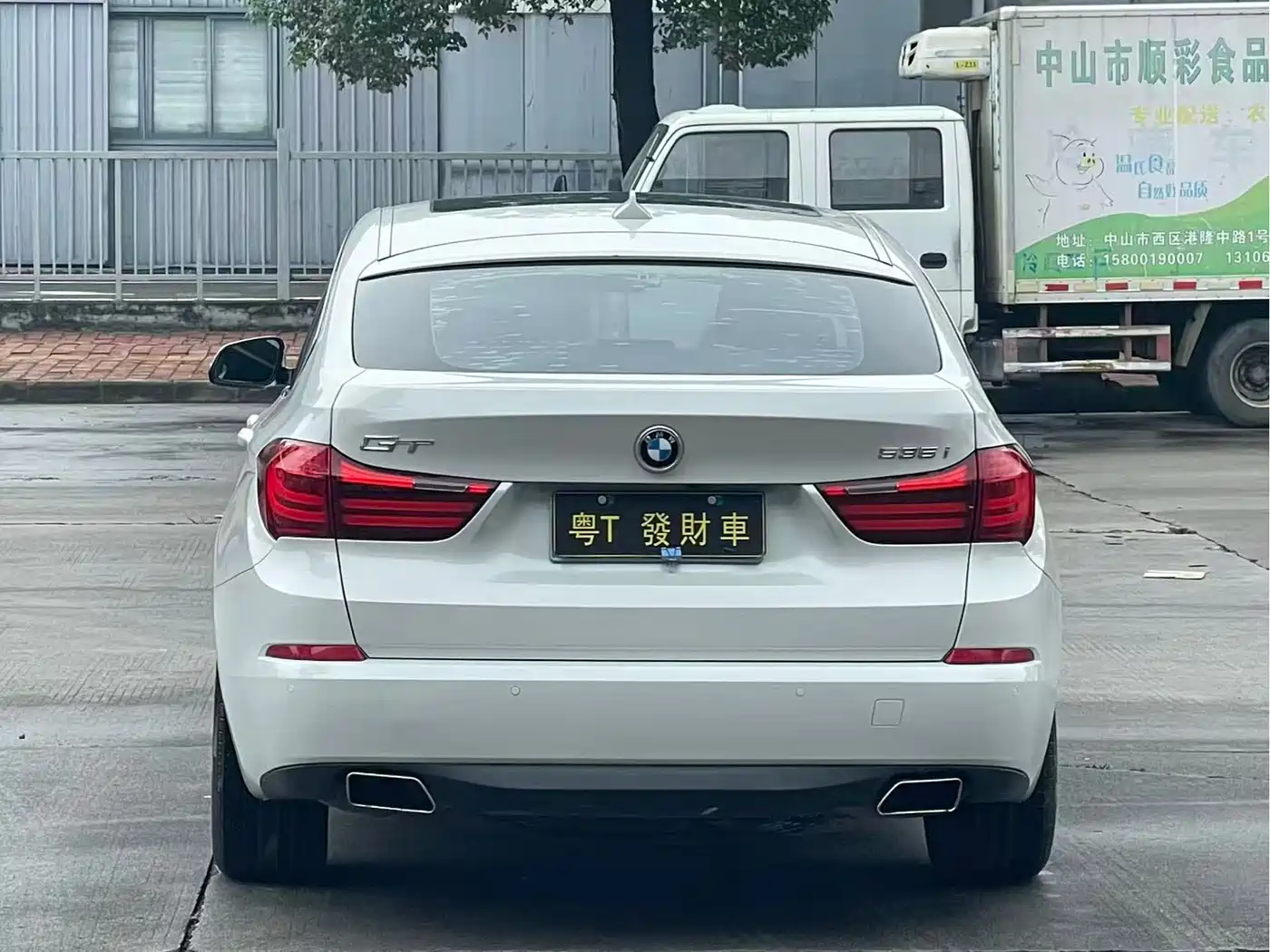BMW 5 Series GT 2014 528i Leading фото 7