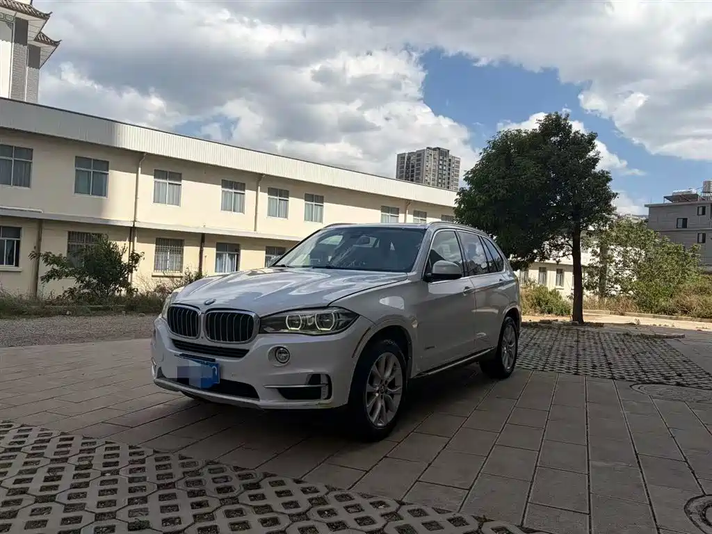 BMW X5 (Import)