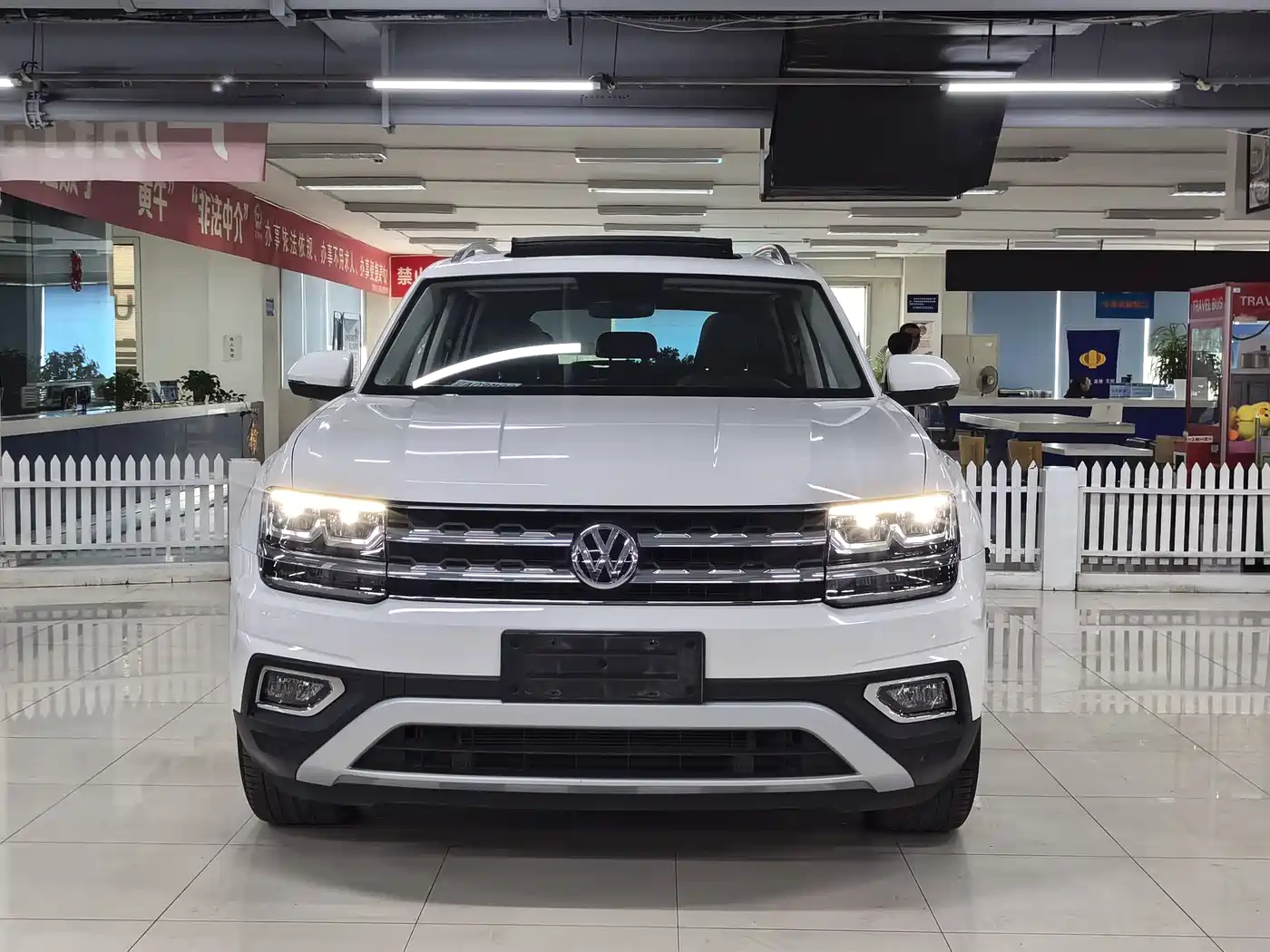 Volkswagen Teramont 2017 380TSI 4WD Luxury Edition фото 2