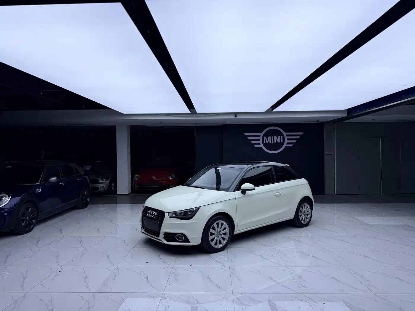 Audi A1 2012 1.4 TFSI Ego фото 4