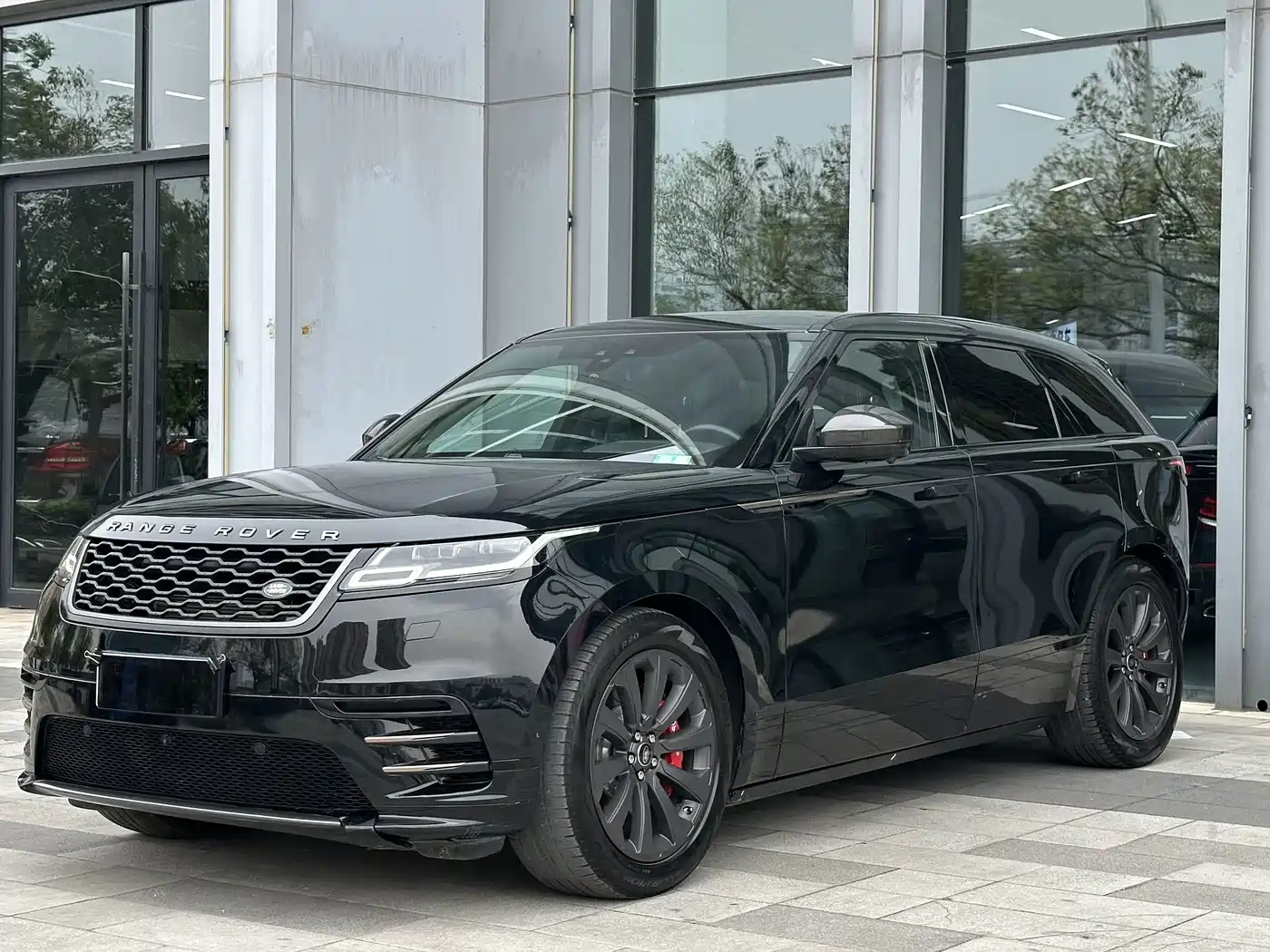 Land Rover Range Rover Velar 2018 P380 R-DYNAMIC SE фото 2