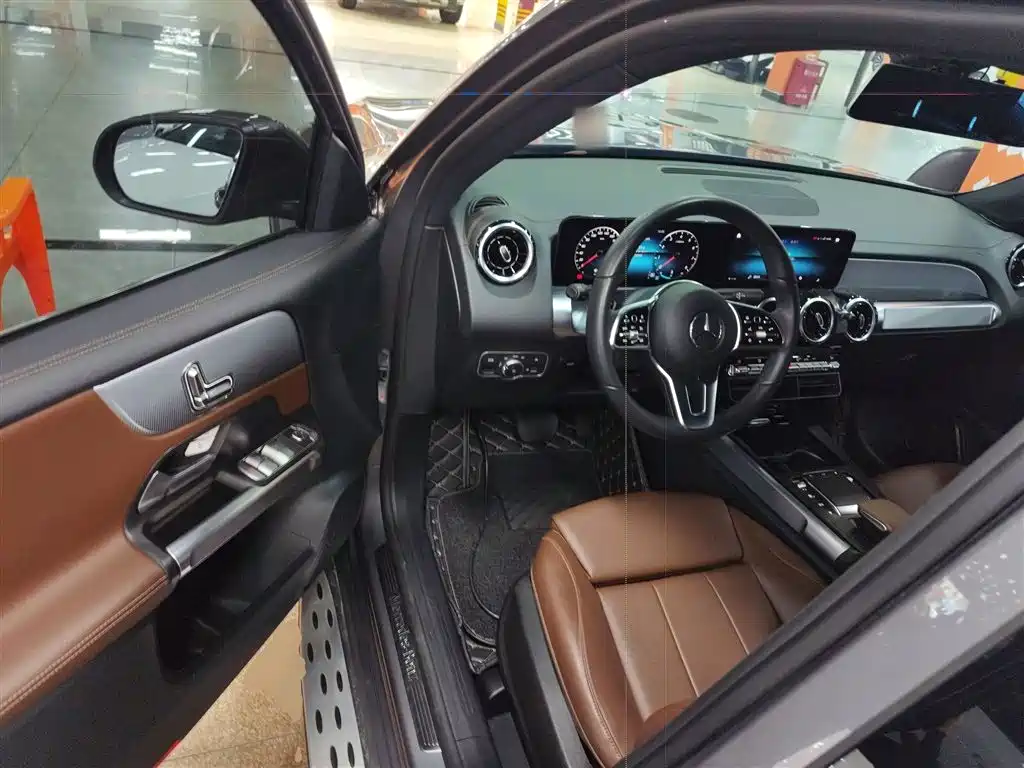 Mercedes-Benz GLB 2022 Facelift II GLB 200 Style фото 12