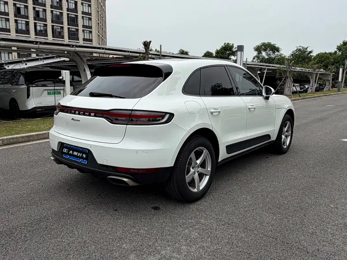 Porsche Macan 2021 Macan 2.0T фото 6