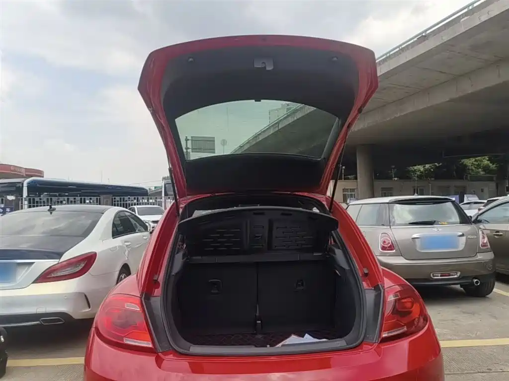 Volkswagen Beetle 2015 180TSI фото 19