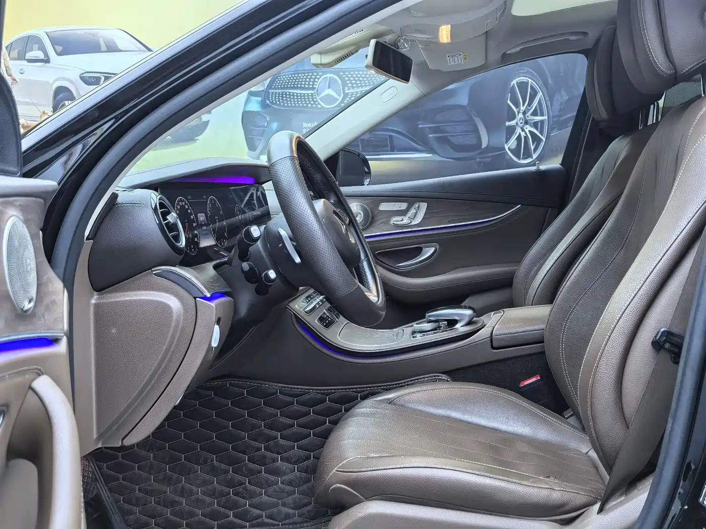 Mercedes-Benz E-Class 2018 Facelift E 300 L Luxury фото 9