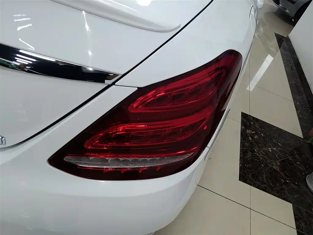 Mercedes-Benz C-Class 2018 C 200 Sport Edition фото 24