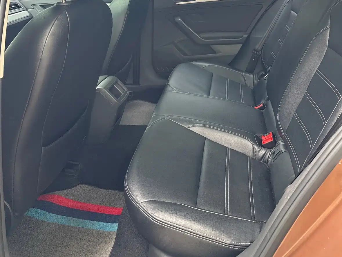Volkswagen Lamando 2018 230TSI DSG Trend Edition фото 11