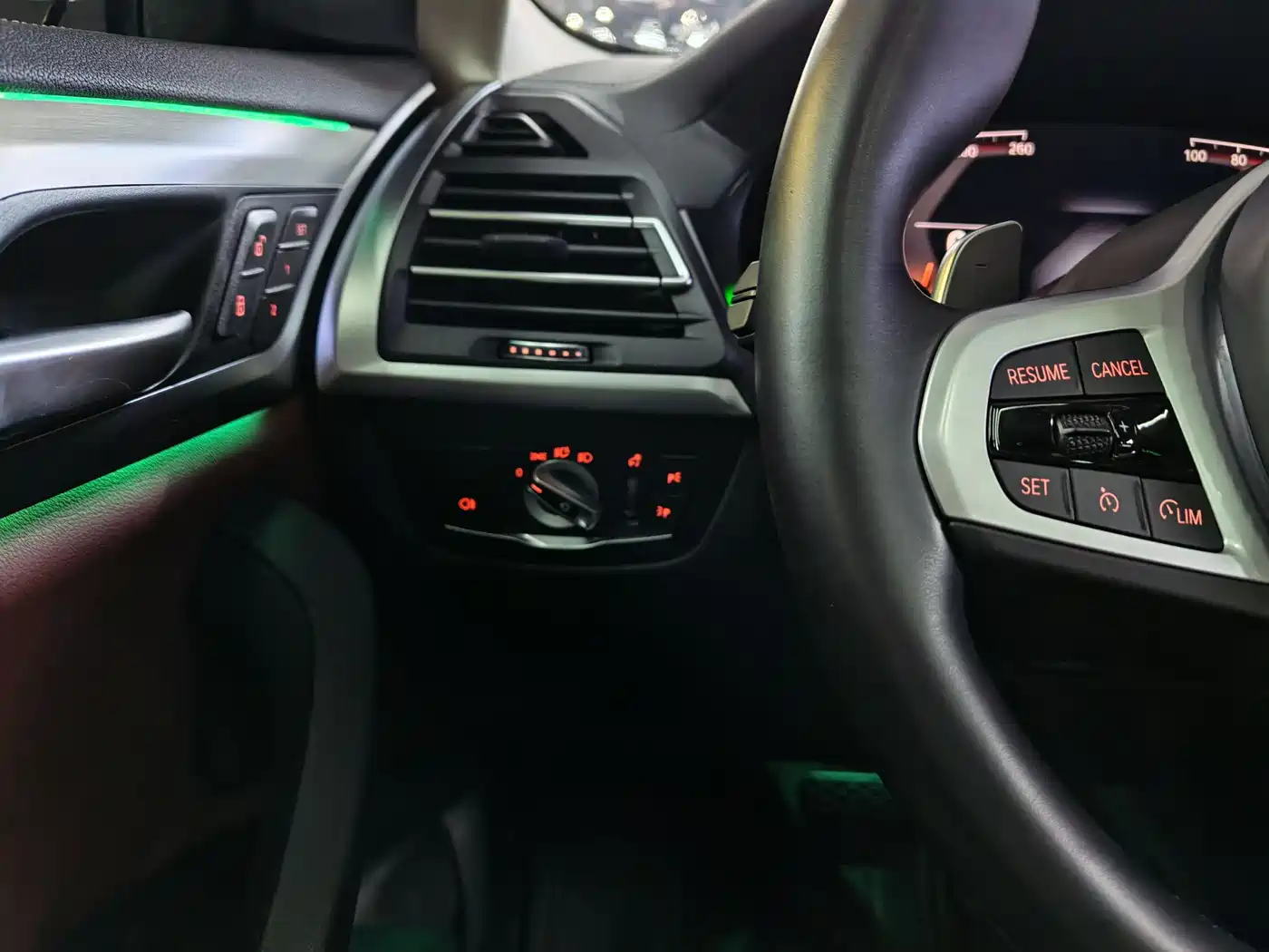 BMW X4 2022 xDrive 25i M Sport Package фото 26