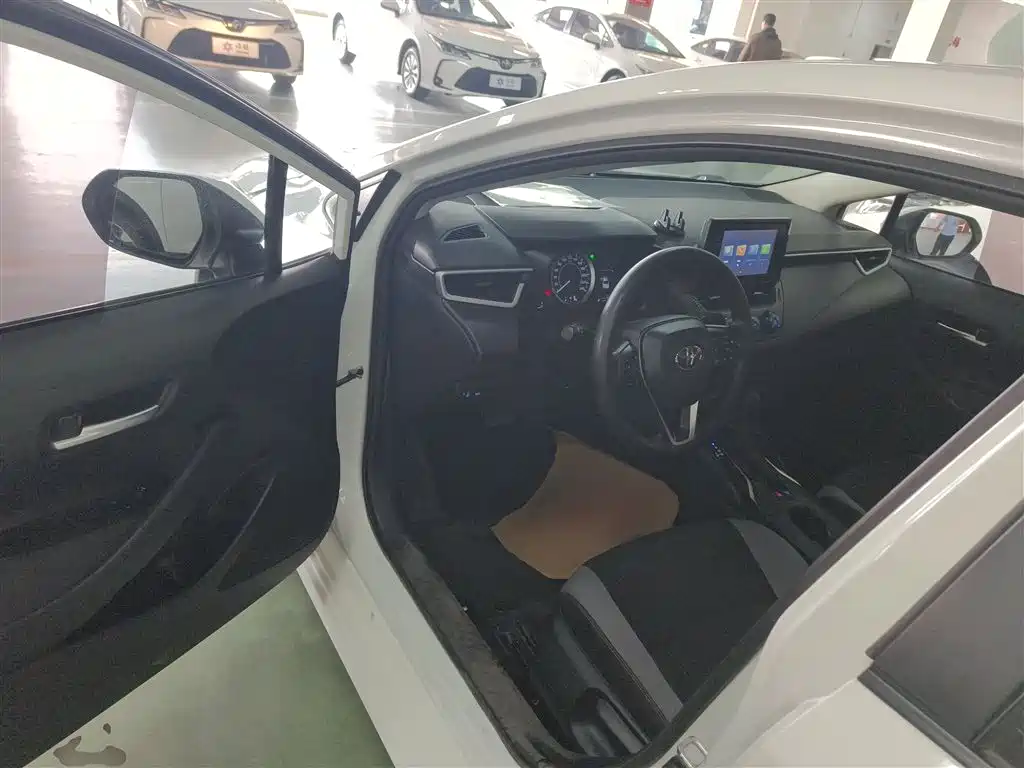 Toyota Corolla 2022 1.2T S-CVT Pioneer PLUS Edition фото 16