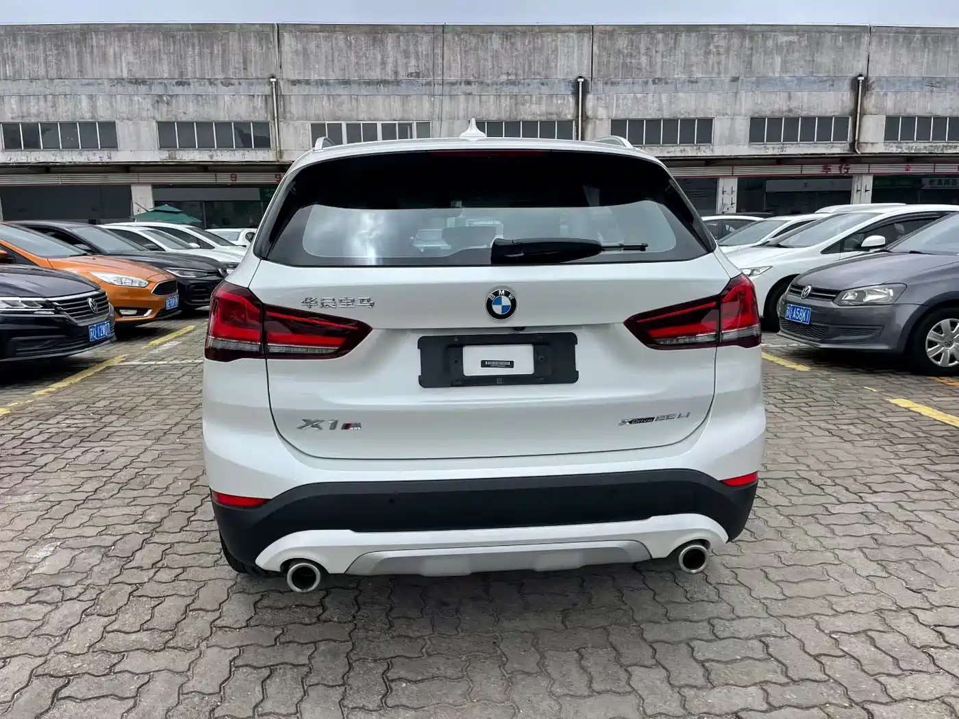 BMW X1 2021 xDrive25Li Exclusive фото 8
