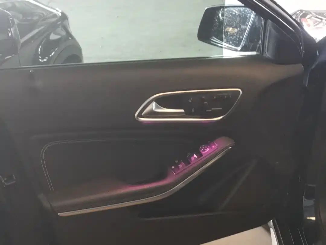 Mercedes-Benz GLA 2016 GLA 200 Dynamic фото 9