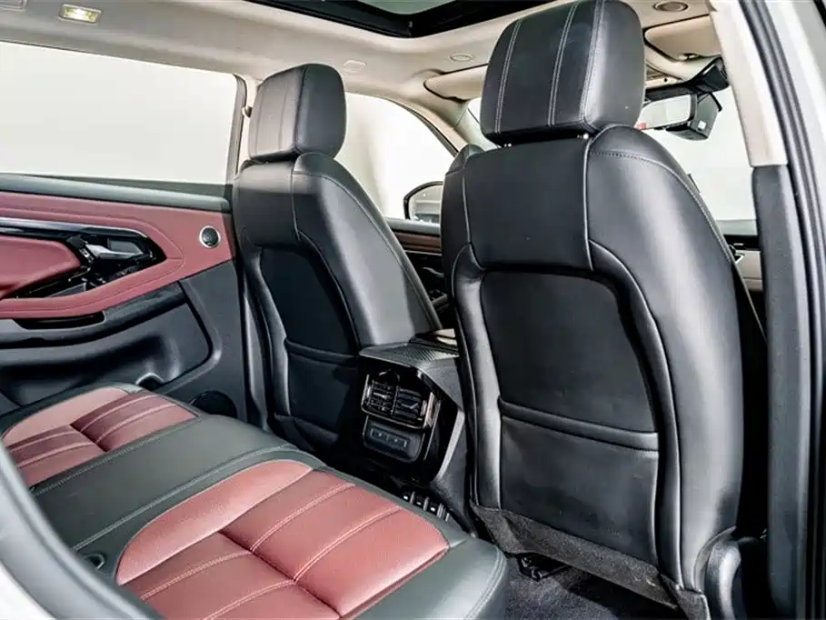Land Rover Range Rover Evoque 2022 Range Rover Evoque L 249PS R-Dynamic Luxury Edition фото 21