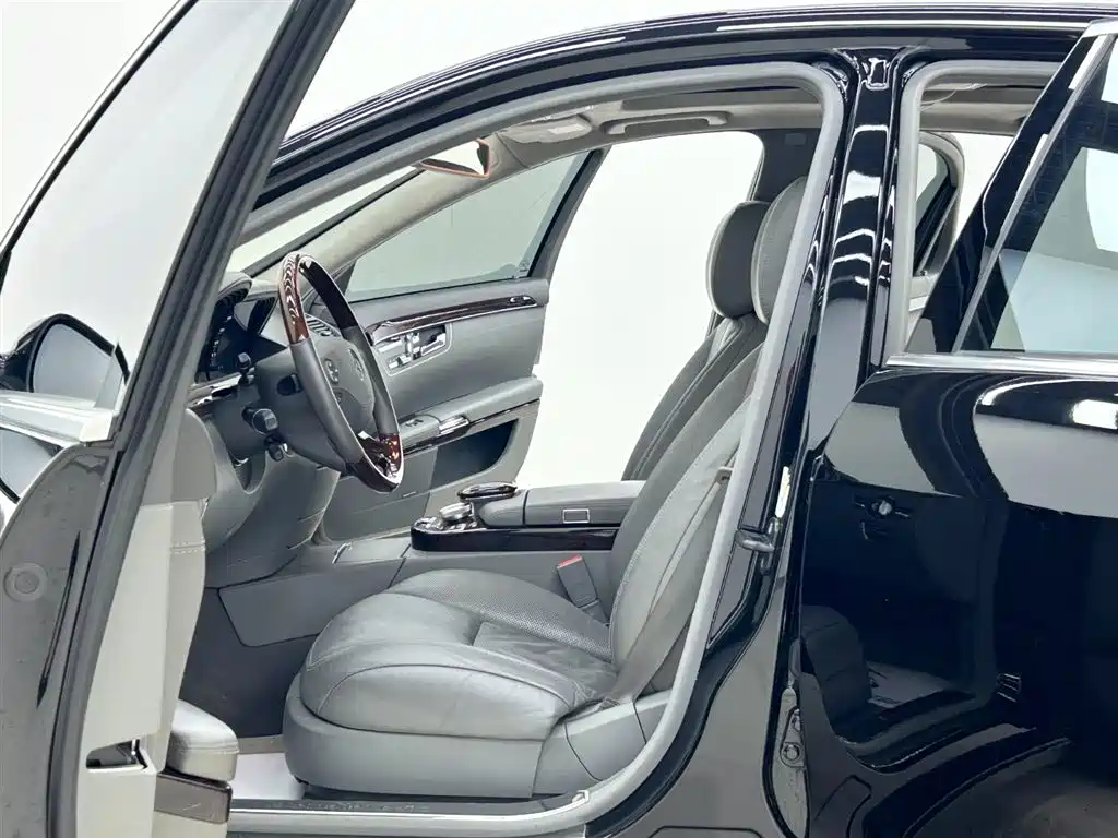 Mercedes-Benz S-Class 2008 Model S 600 L фото 5