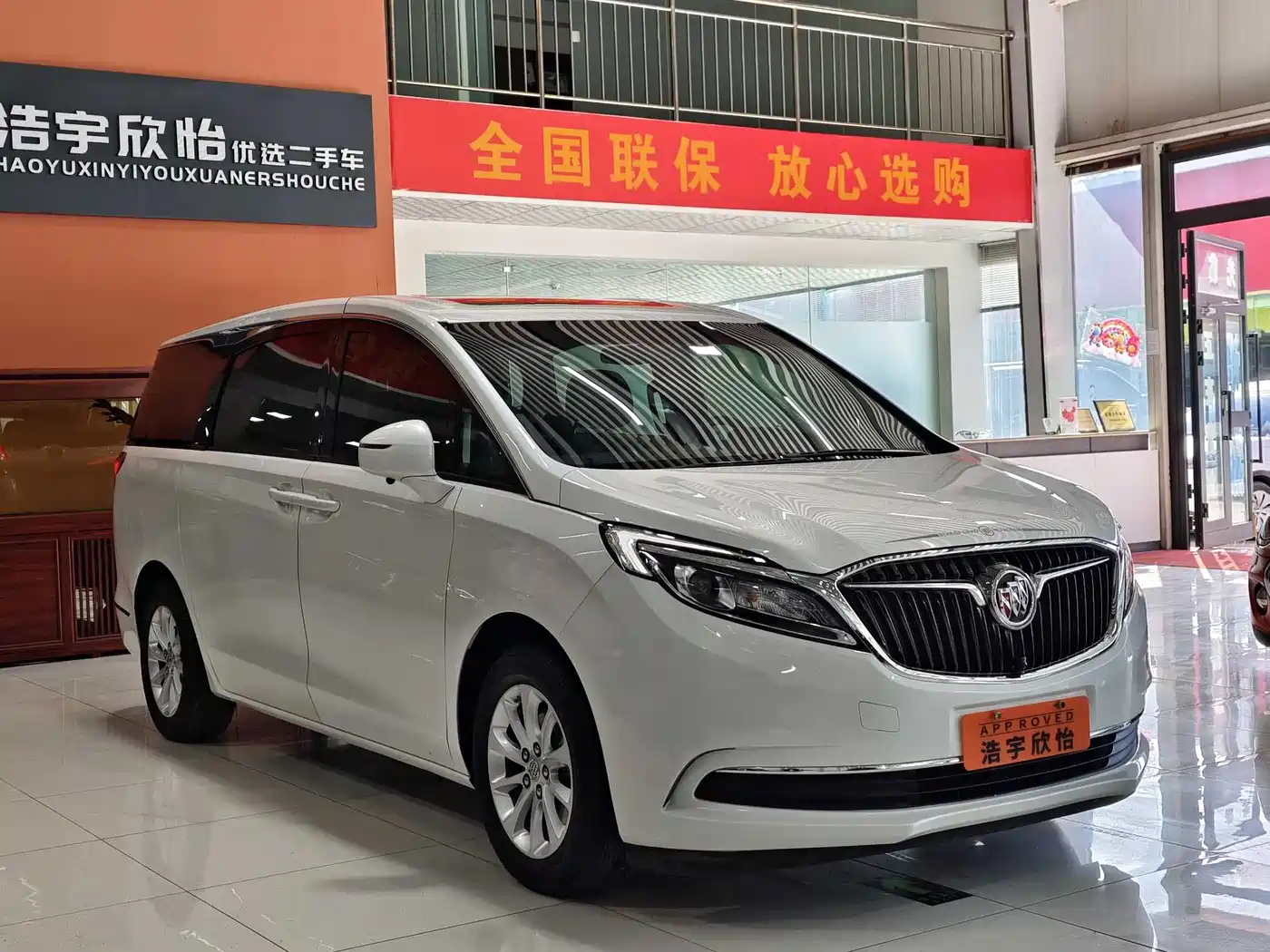 Buick GL8 2018 ES 28T Comfort Type China VI фото 3