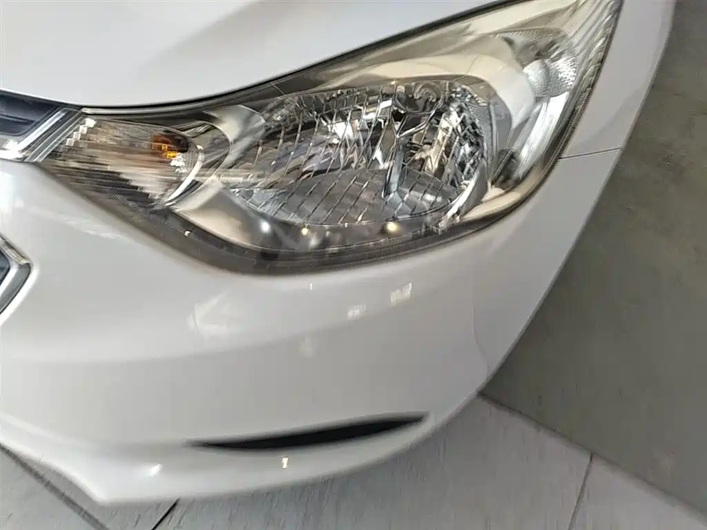 Chevrolet Sail 2018 Sail 3 1.3L Manual Comfort Sunroof фото 24