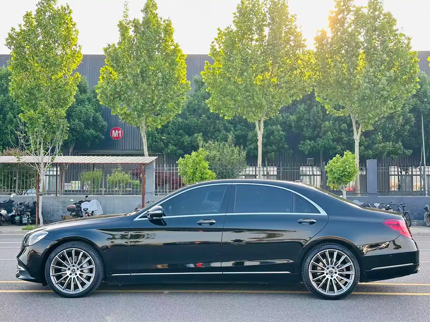 Mercedes-Benz S-Class 2018 S 320 L фото 3