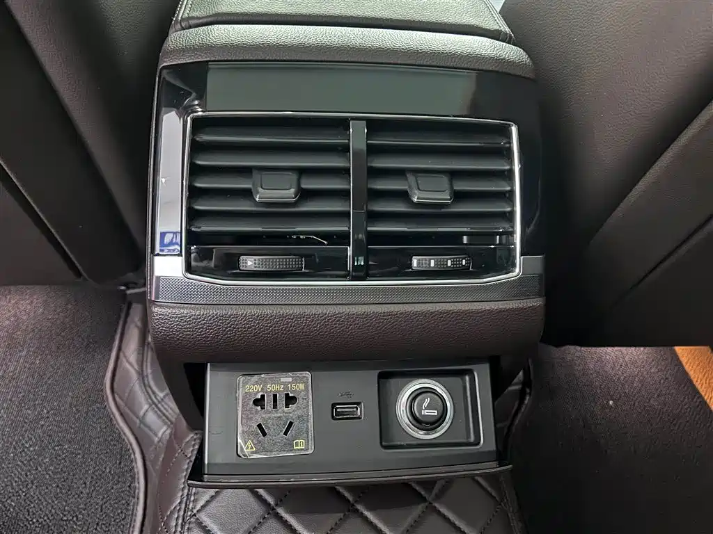 VOLKSWAGEN HUIANG