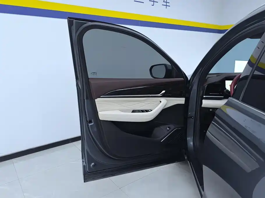 Geely Monjaro 2023 2021 2.0TD DCT EVO FWD Intelligent Premium Edition