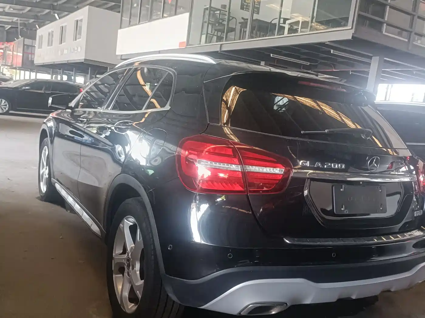 Mercedes-Benz GLA 2017 GLA 200 Dynamic фото 14