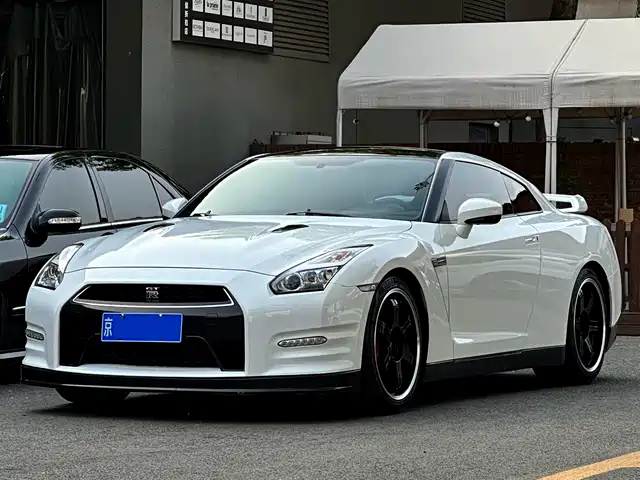 Nissan Nissan GT-R 2012 3.8T Premium Edition